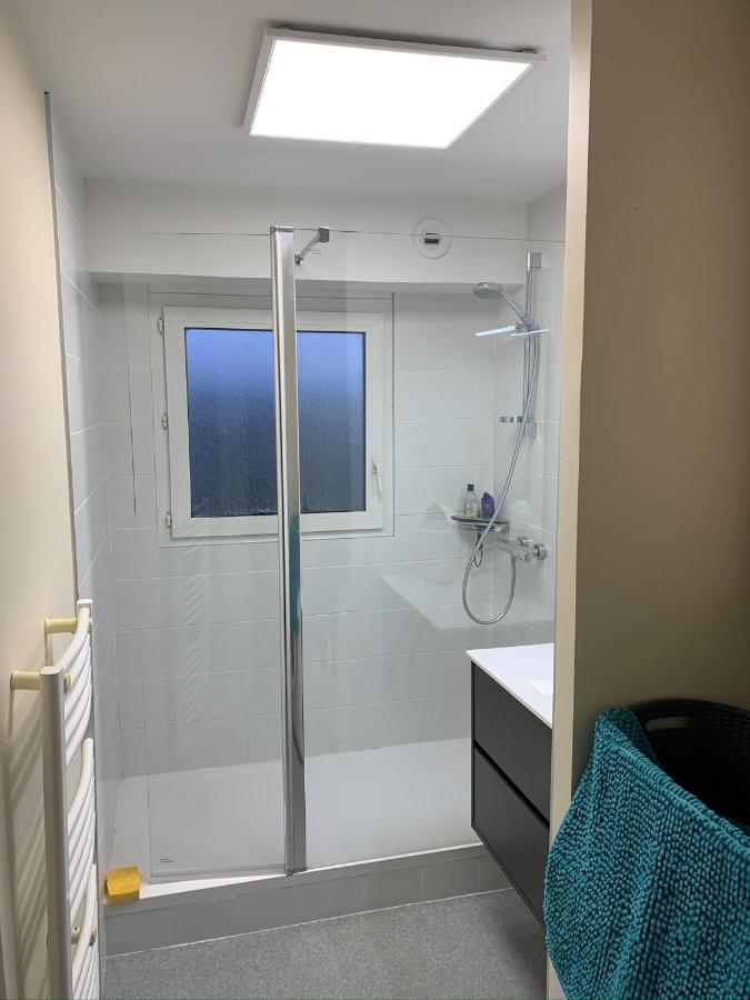 65 M2 Centre 2 Ch Wifi Parking Apartment